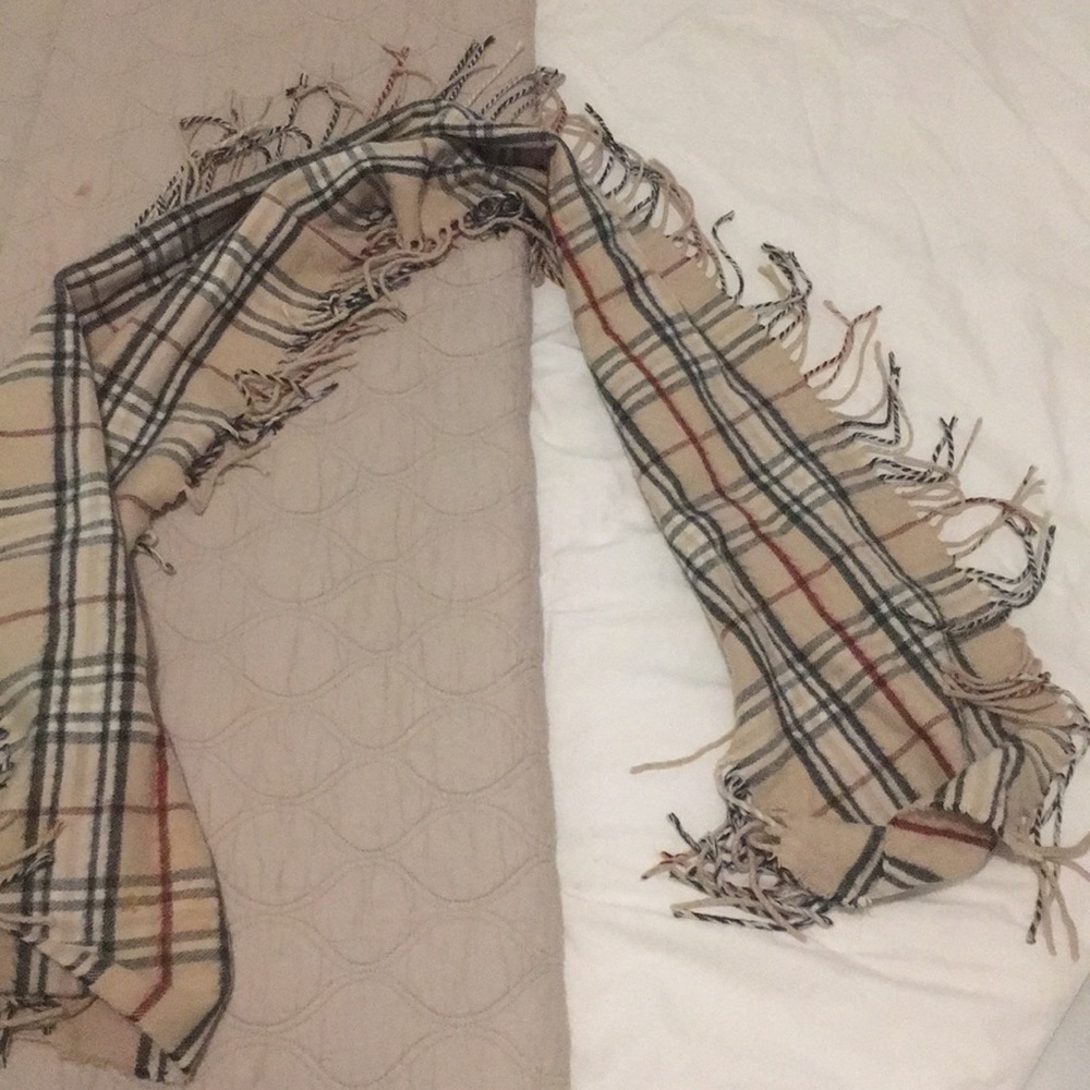 Plaid scarf